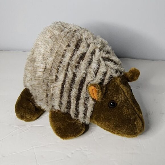 Buckaroo Bandits Armadillo Plush Stuffed Animal 12" Toy - Picture 1 of 9